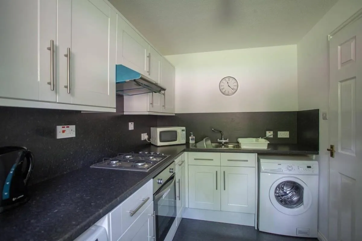 Image 4 of Homely Flat close to Centre with Free Parking