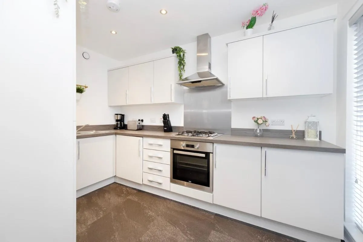 Image 2 of JOIVY Stylish House with Garden and Parking