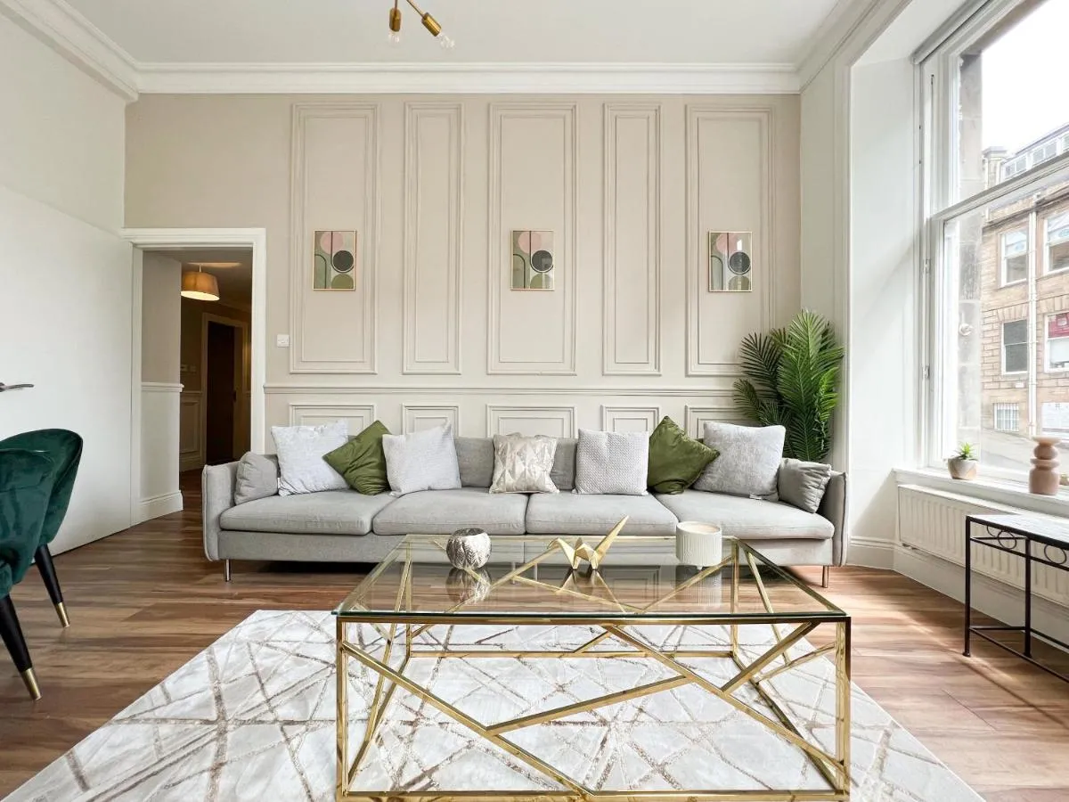 Image 4 of Large Blythswood Residence