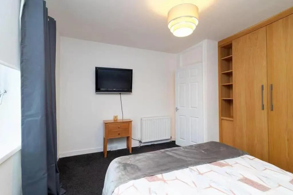 Image 2 of Light-luxury Flat