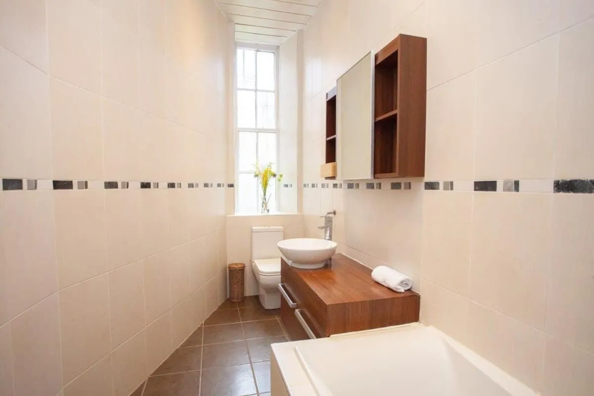 Image 4 of Lovely Flat in Ideal Location