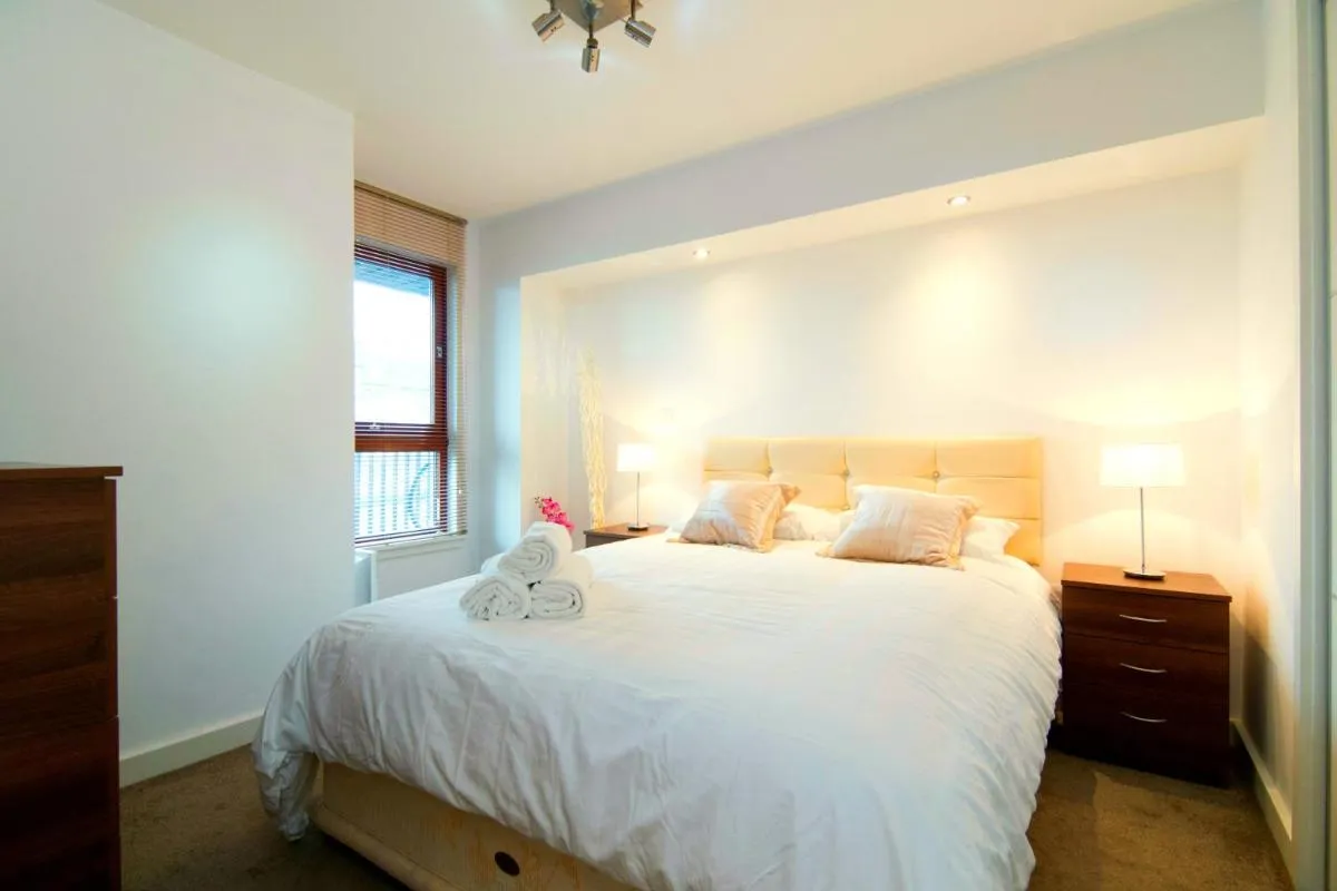 Image 3 of Mitchell Street Glasgow Apartment