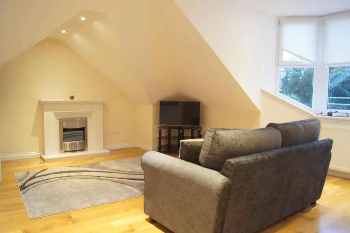 Image 4 of Modern, Cosy Apartment In Bearsden with Private Parking