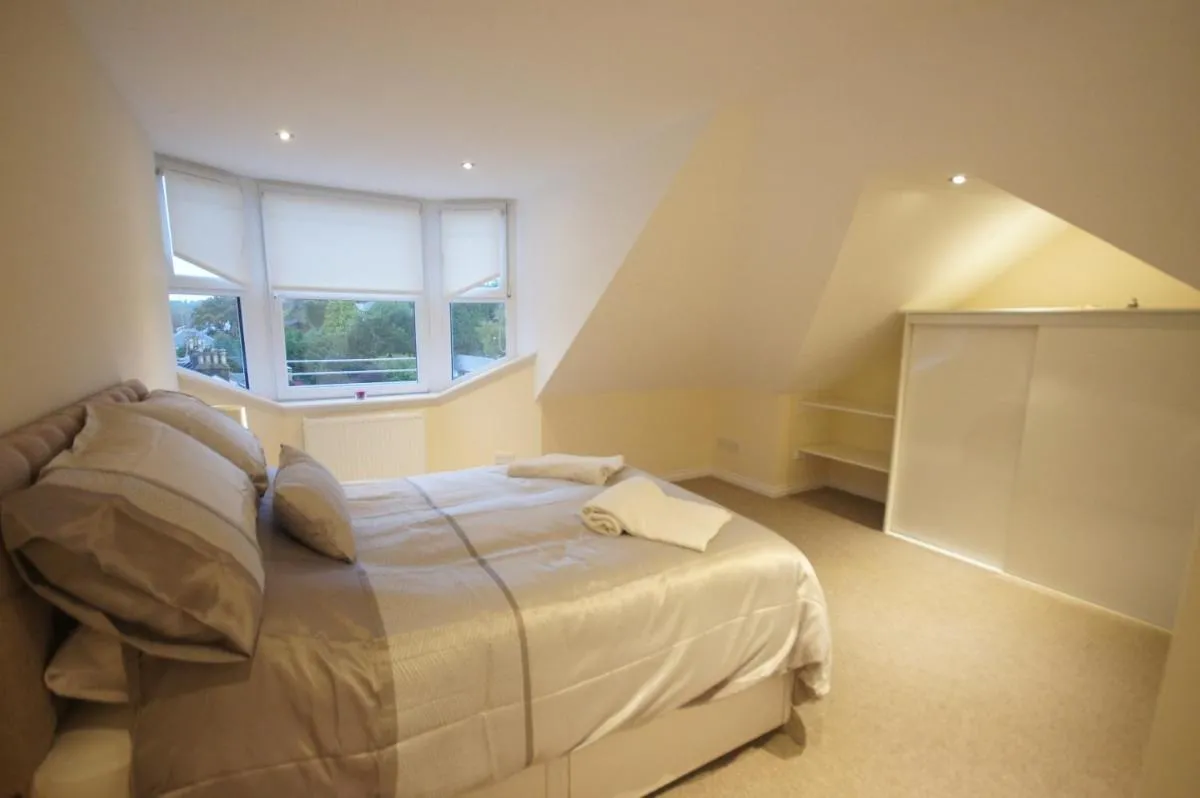 Image 6 of Modern, Cosy Apartment In Bearsden with Private Parking