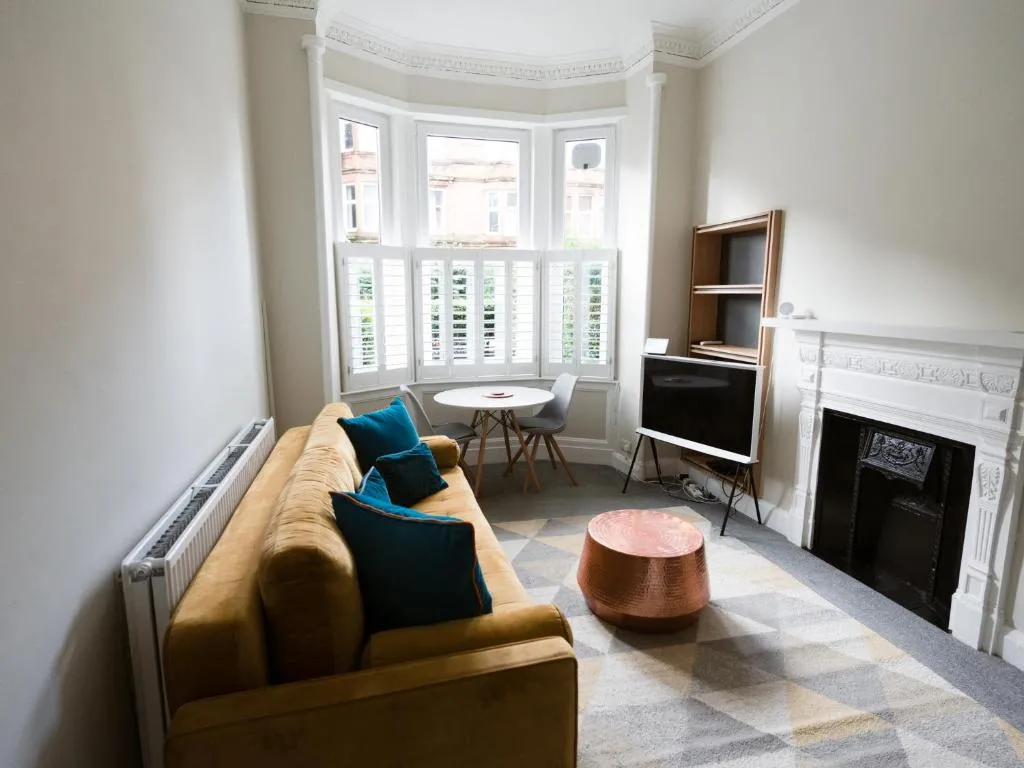 Image of PER7-FM · Nice 1 Bed Ground Floor Flat, near Cessnock Subway