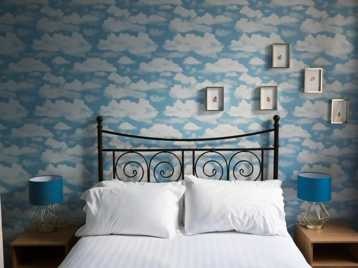 Image 4 of Pass the Keys Artistic and Stylish 2 Bedroom Flat in City Centre