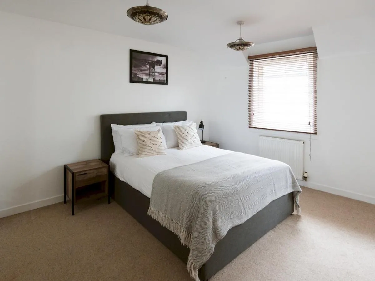 Image 4 of Pass the Keys Beautiful Unique 3Bed Mews Cottage House