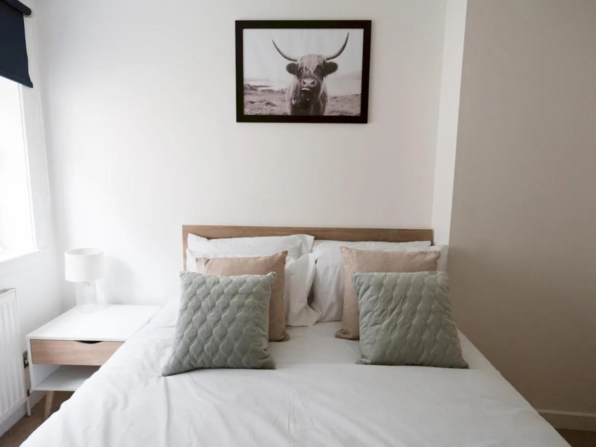 Image 3 of Pass the Keys Beautiful Unique 3Bed Mews Cottage House