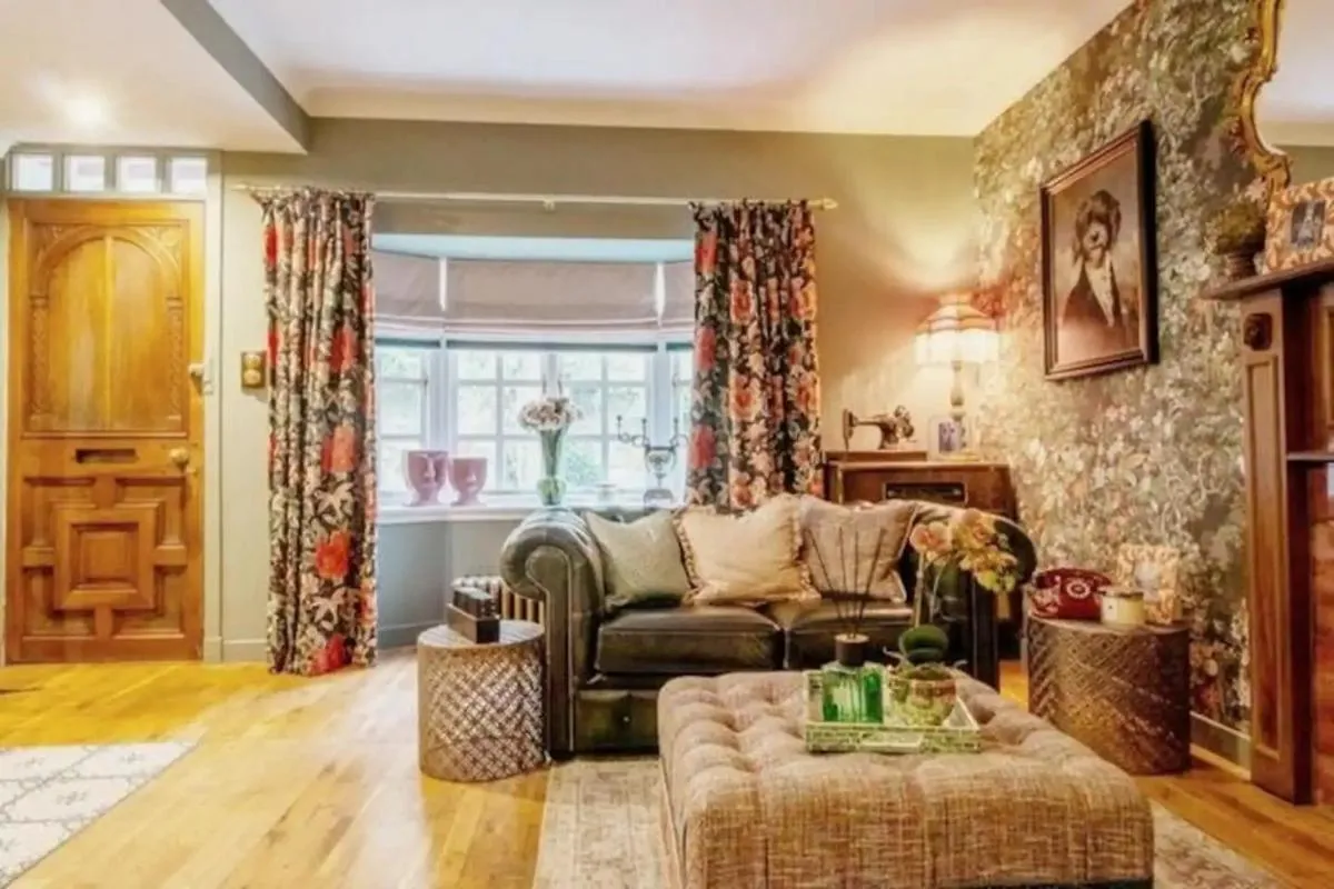 Image 3 of Pass the Keys Magical Mews Hideaway: Quirky Cottage Experience