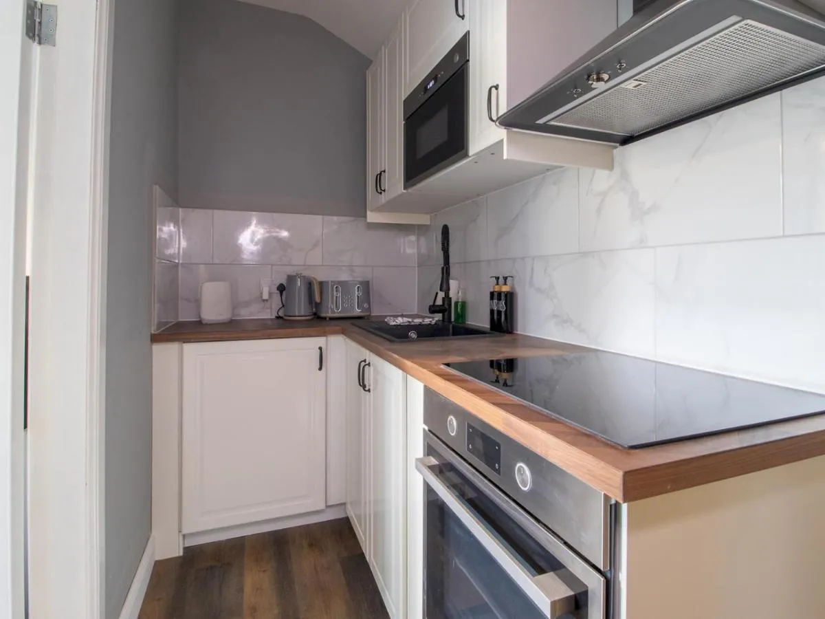 Image 2 of Pass the Keys The Blue Nile Hillhead