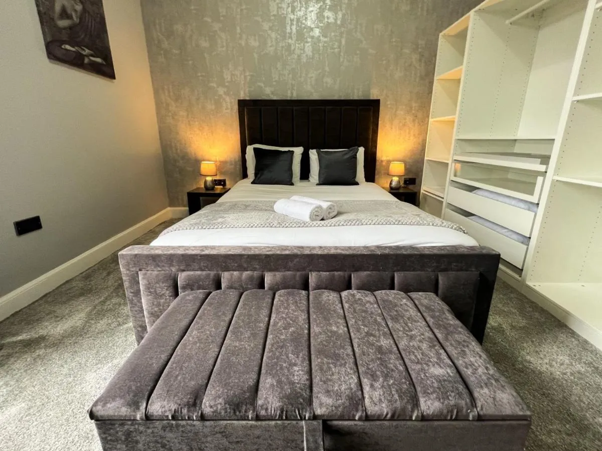 Image 6 of Premium 2BR Flat in the City Centre