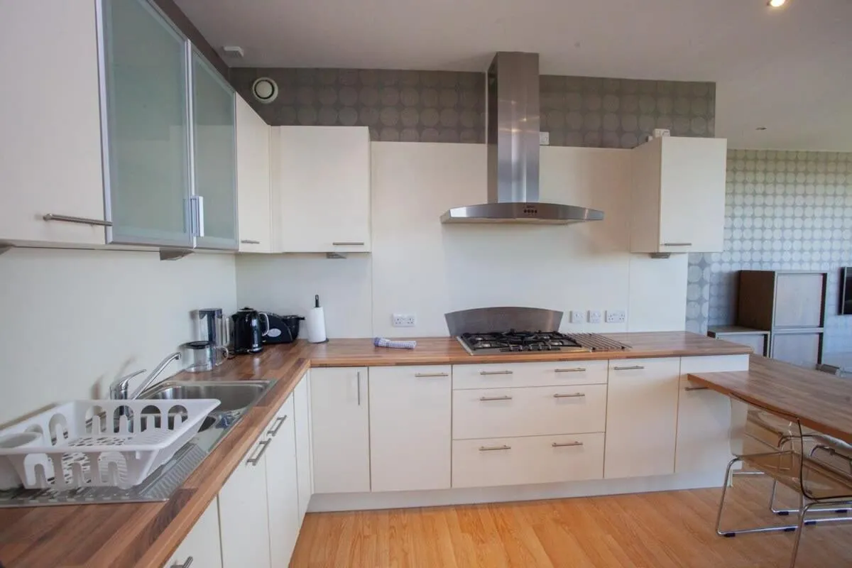 Image 6 of Riverside Flat with Stunning Views