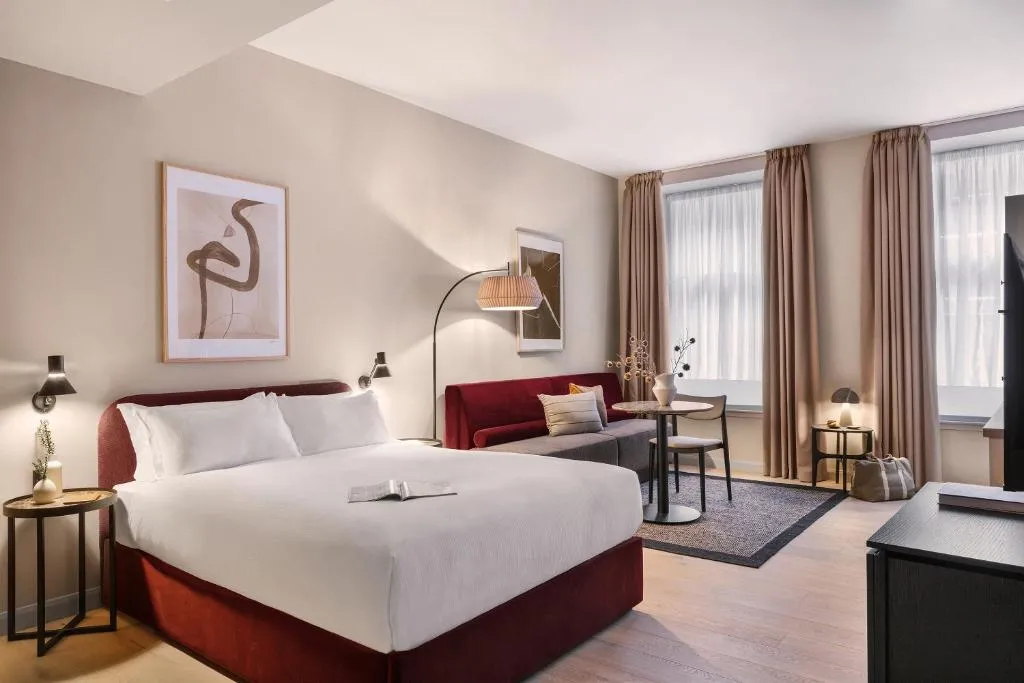 Image of Sonder at The Teacher