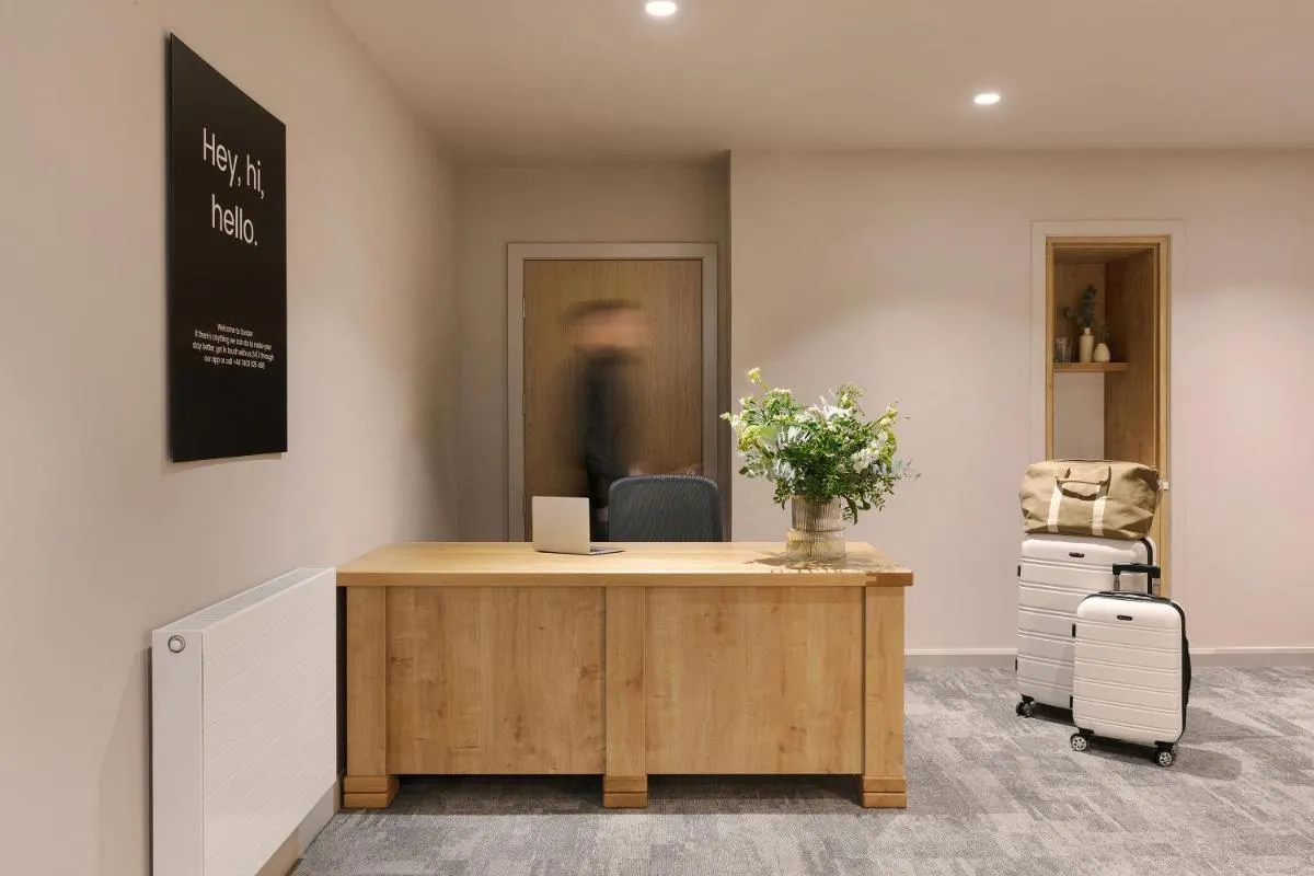 Image 1 of Sonder at The Teacher