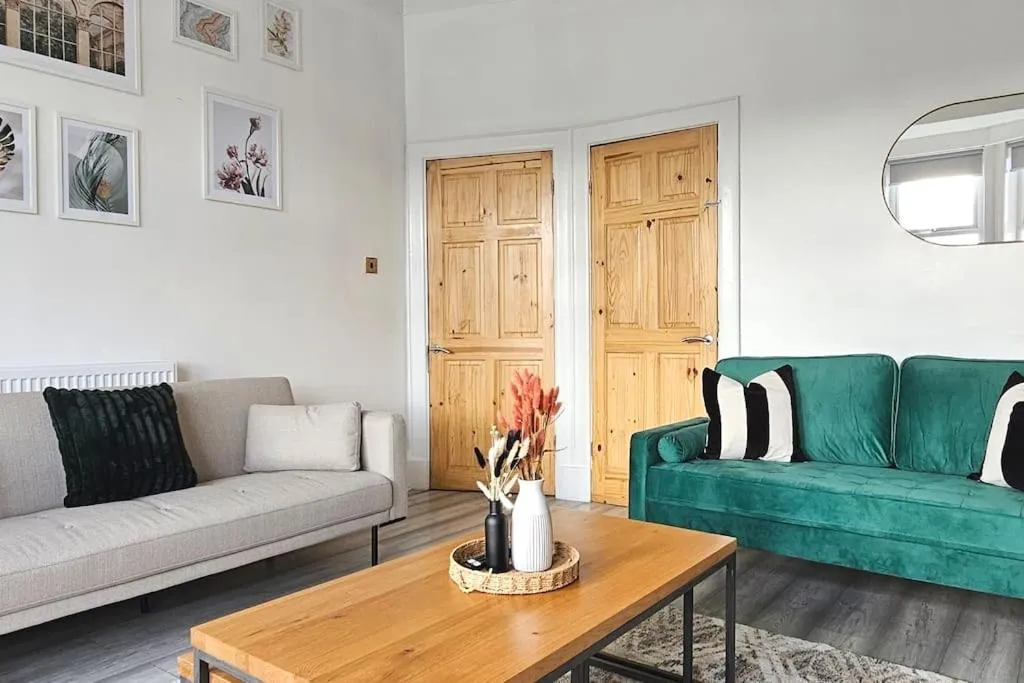 Image 4 of Spacious Haven with Free Parking