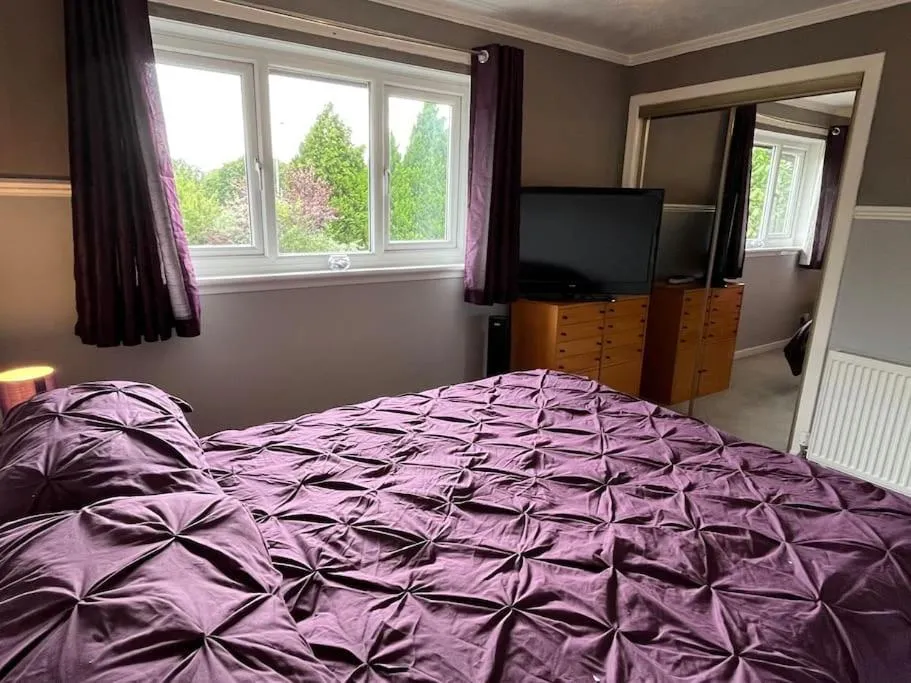 Image 4 of Spacious home near Glasgow Green