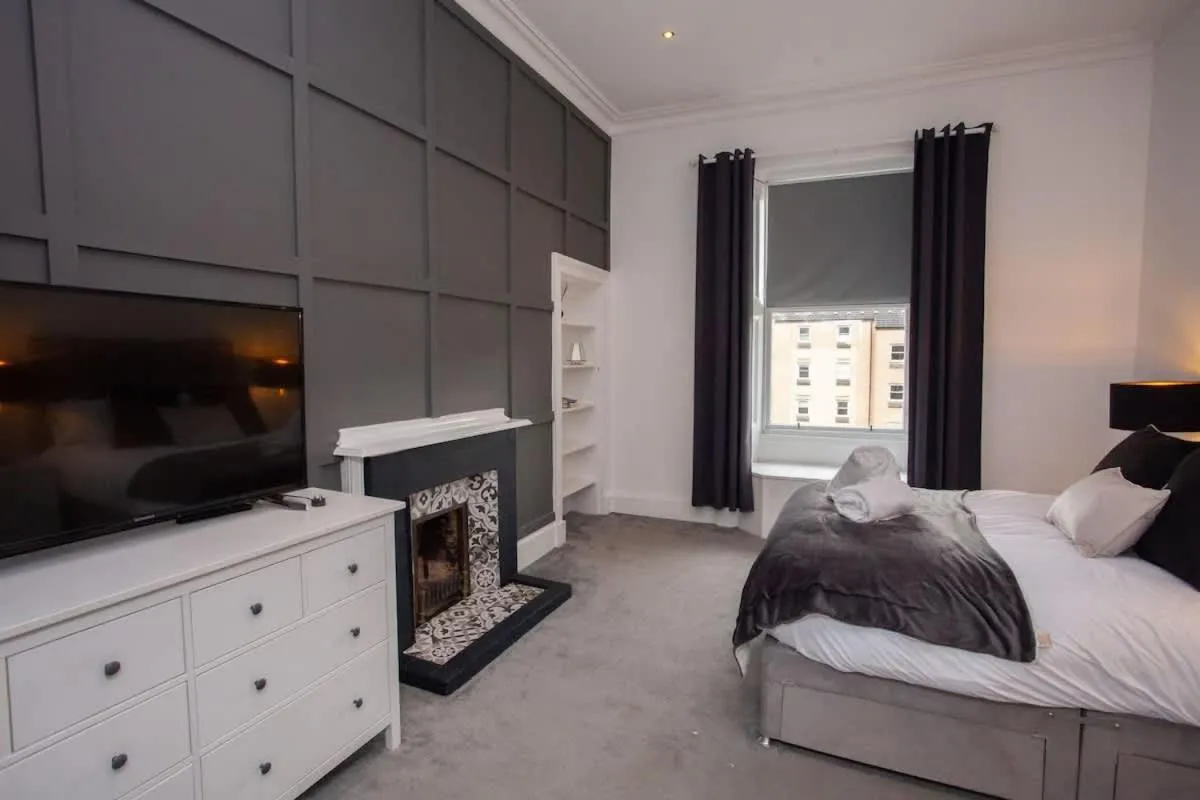 Image 3 of Stunning 2 Bed in Ideal Location