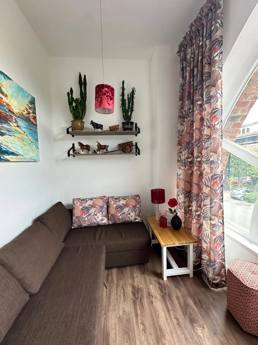 Image 5 of Stunning 2 bedroom apartment