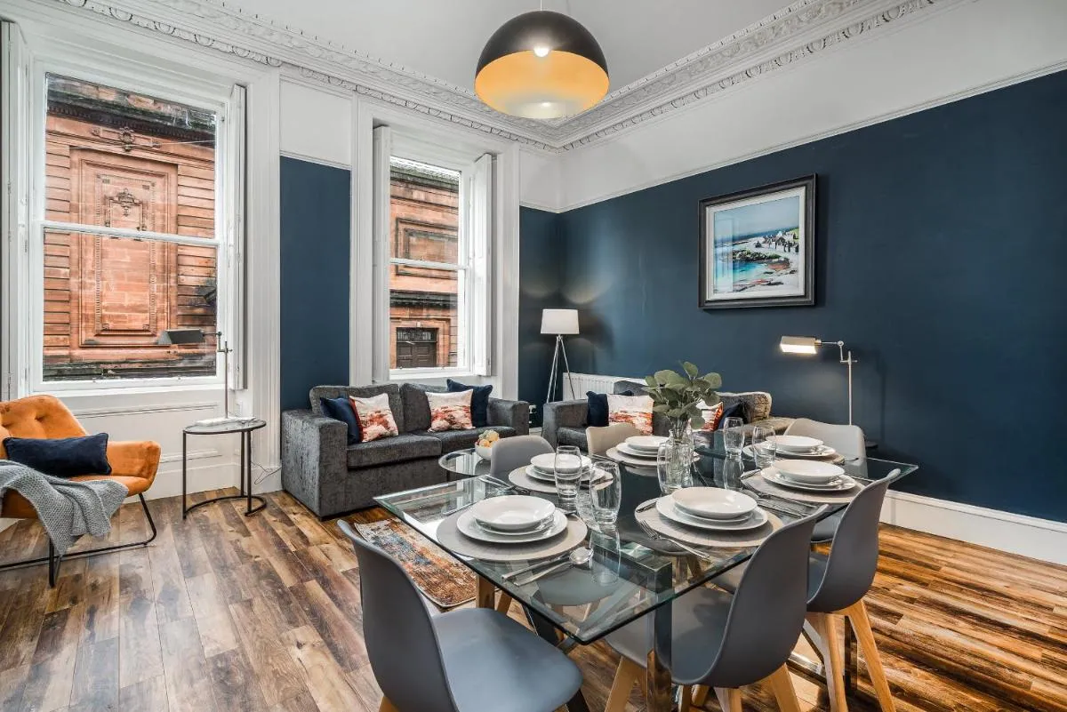 Image 1 of The Renfrew Residence 4-bedroom, city centre