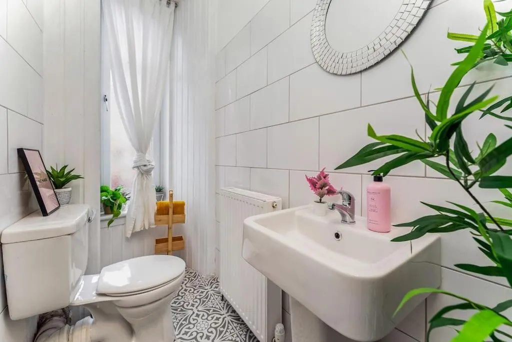 Image 5 of Traditional 1-Bed Flat in Southside (Hampden/Shawlands)