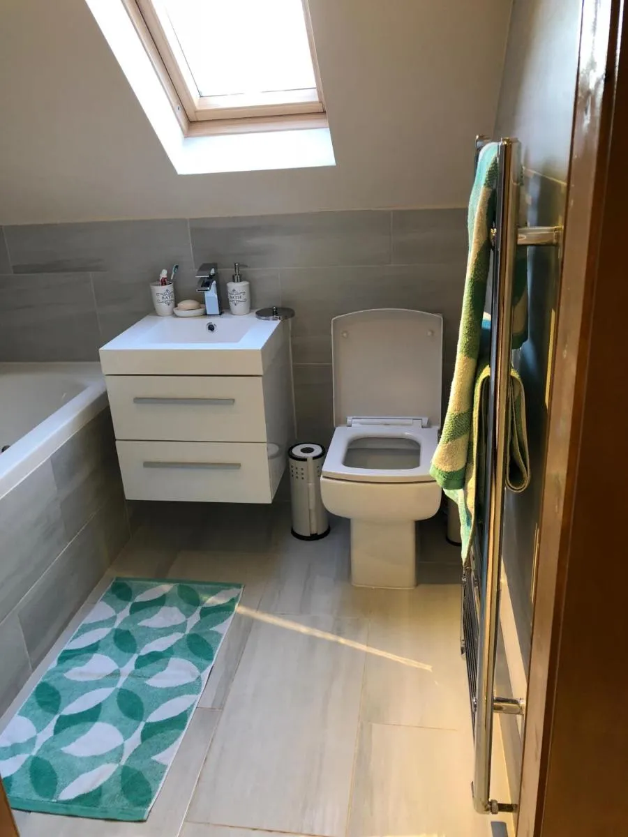 Image 6 of 2-Bed Cottage Sleeps 4 10 mins to Glasgow Centre