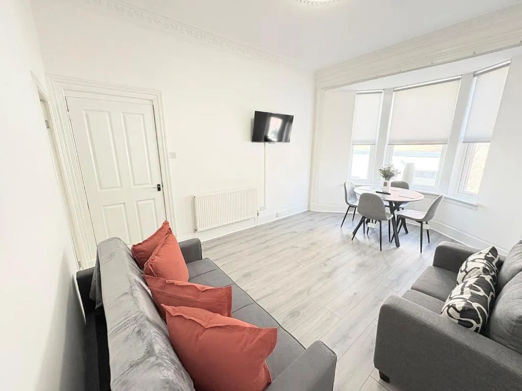 Image of 2Bed Gla Green, Walk Dist City Centre