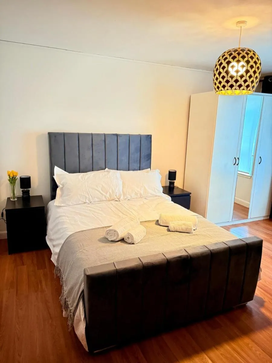 Image 1 of 2 Bedroom Apartment near Glasgow City Centre, Celtic Park and Emirates Arena