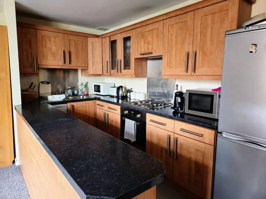 Image 4 of 2 Bedroom Modern stylish Apt in Glasgow City Centre