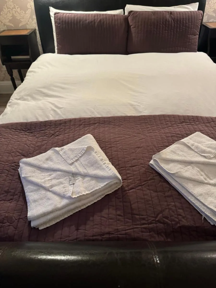 Image 2 of 52, Charlotte Street Apartments