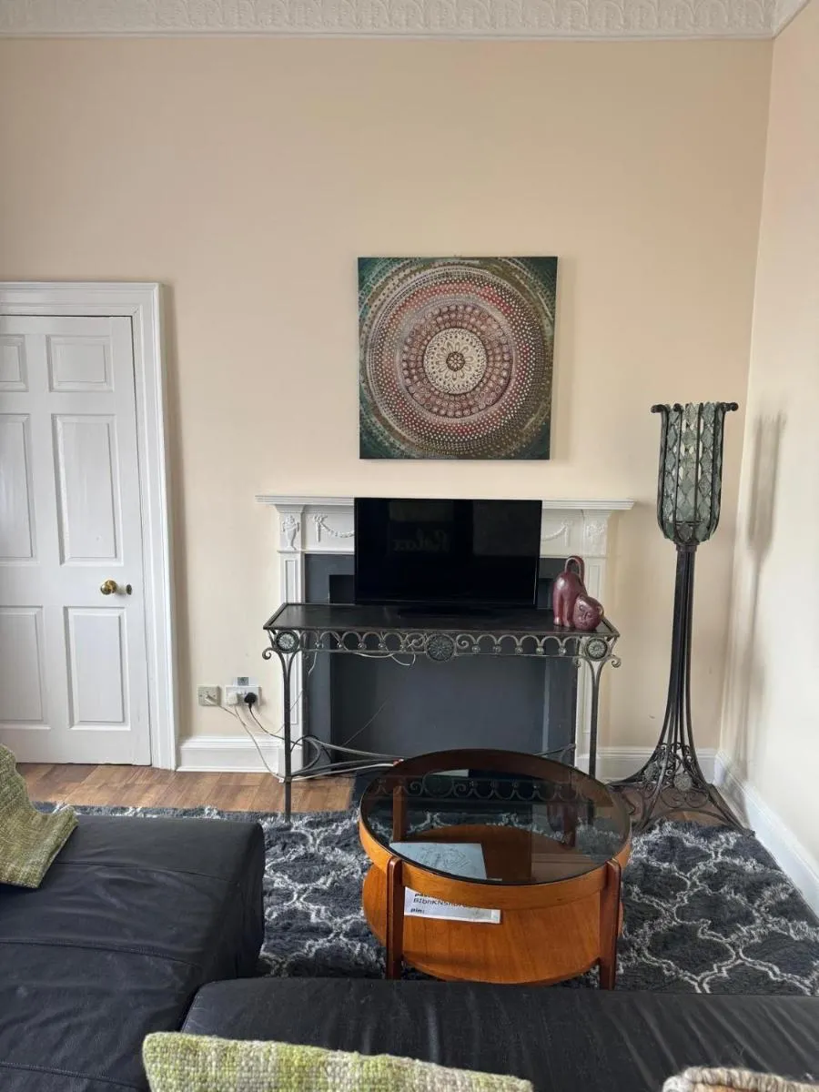 Image 5 of 52, Charlotte Street Apartments