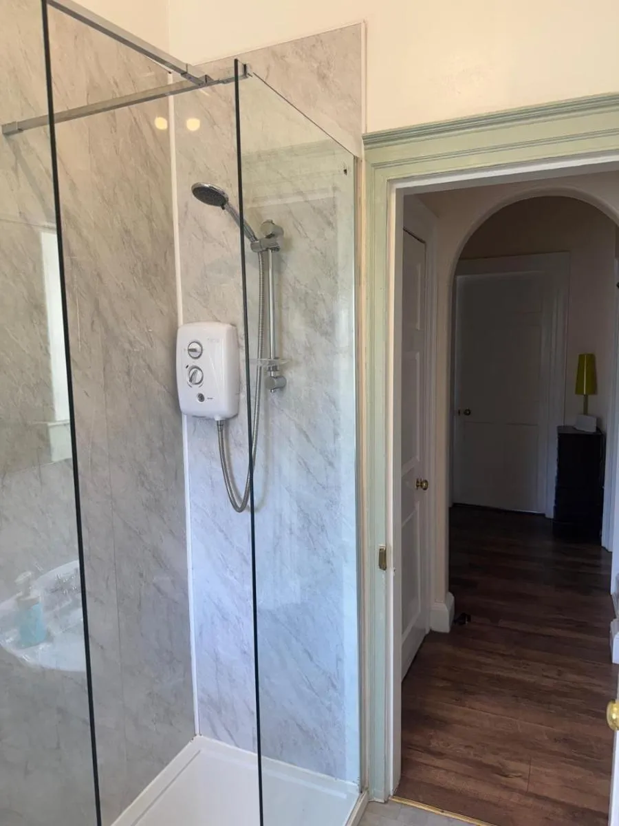 Image 3 of 52, Charlotte Street Apartments