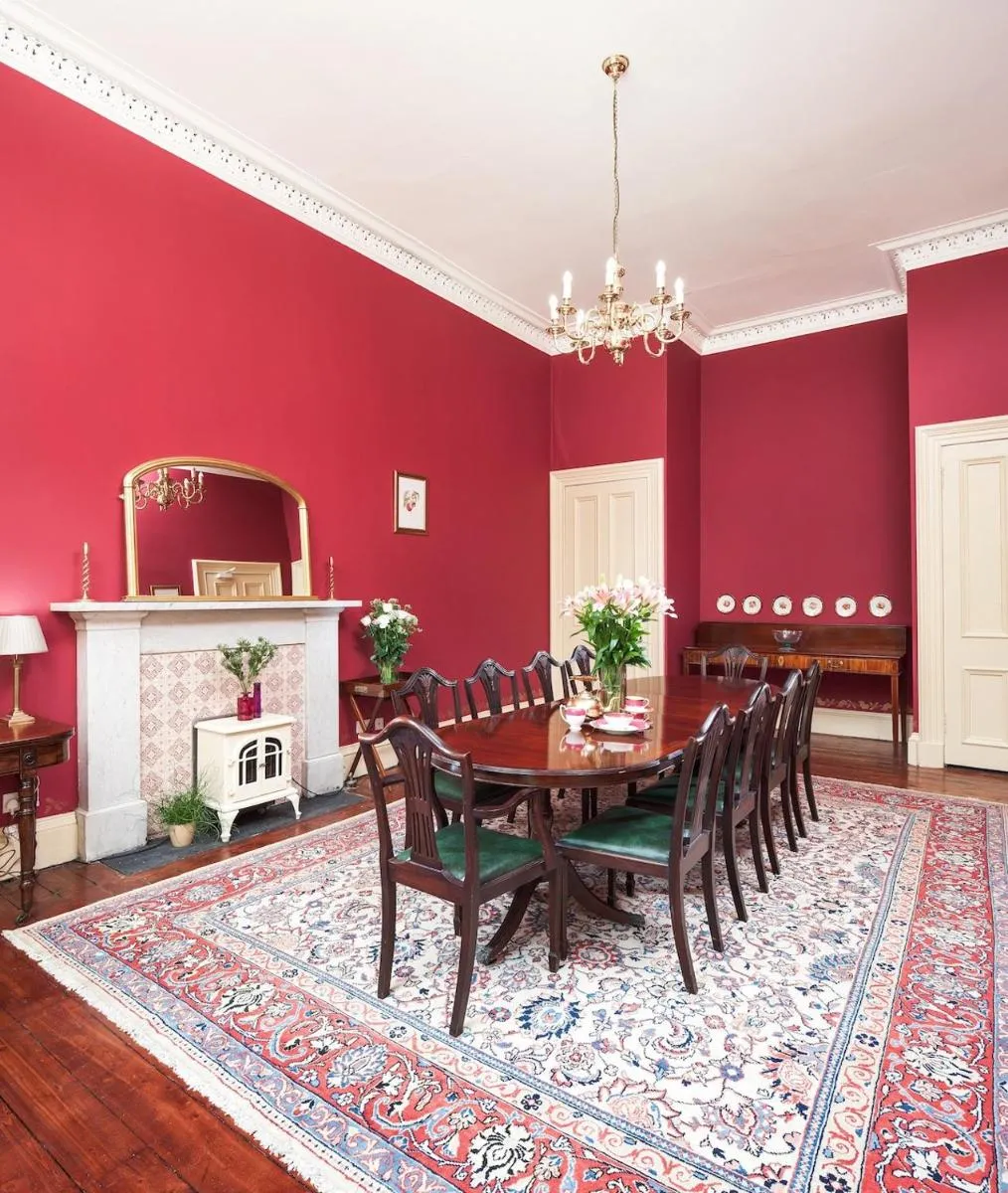 Image 3 of 7 Crown Gardens Glasgow