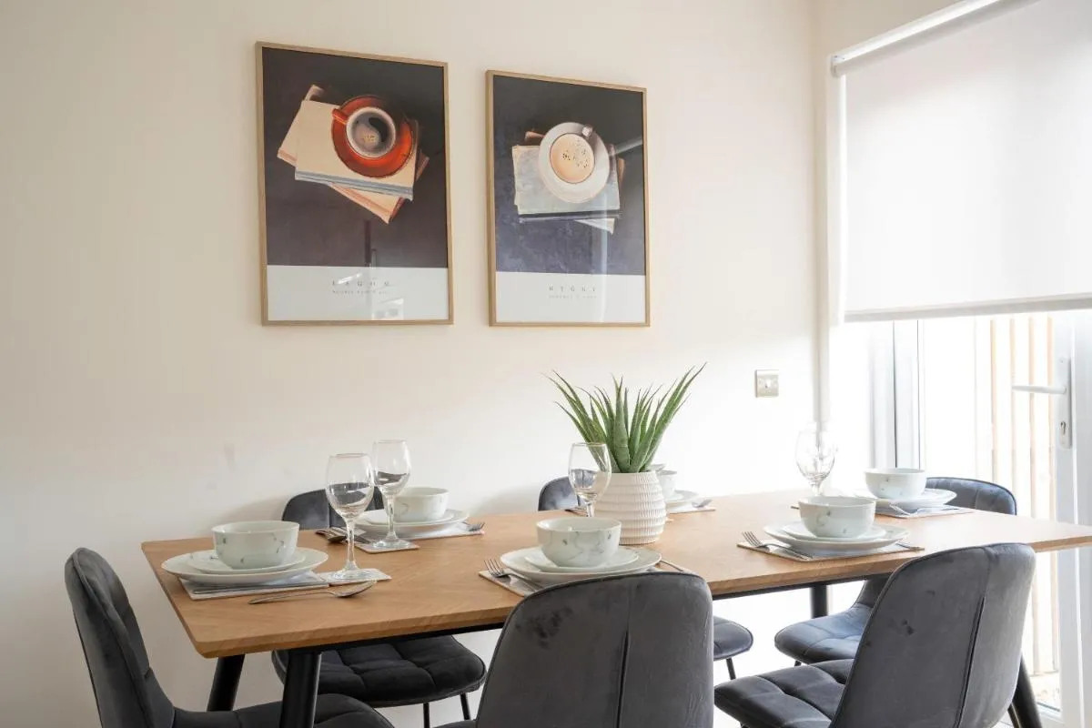 Image 6 of Bartonshill House