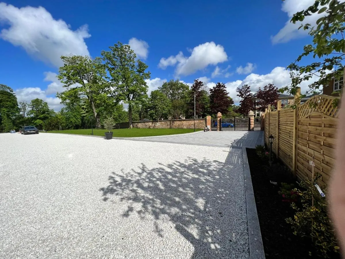 Image 5 of Beautiful 4-Bed Villa in Glasgow