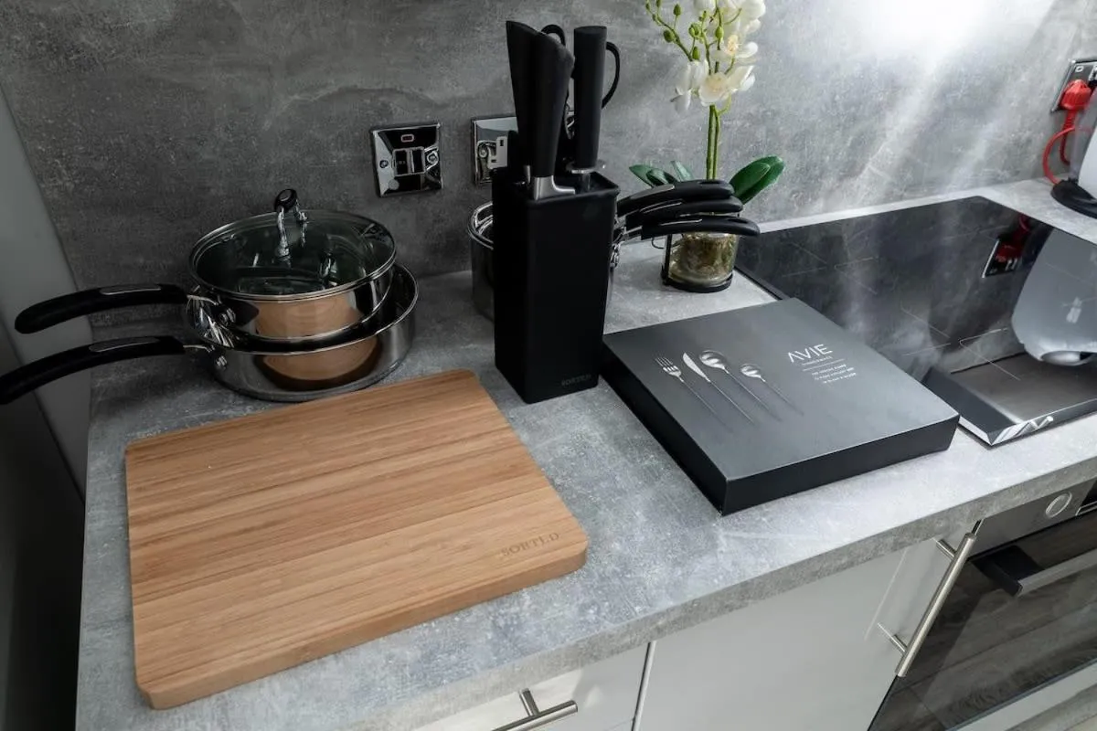 Image 6 of Beautiful 4 bed flat in perfect central location