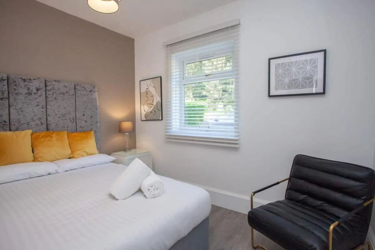 Image 1 of Beautifully Designed Pollok House