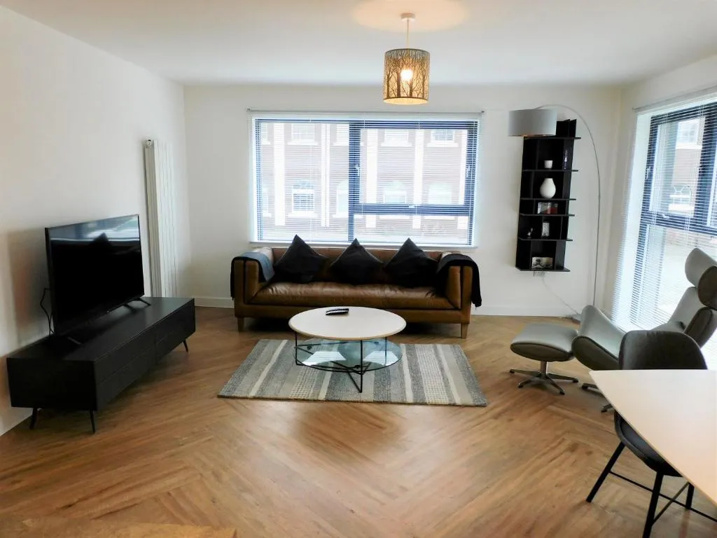 Image of Brand new gorgeous 2 bed Apt in Finnieston