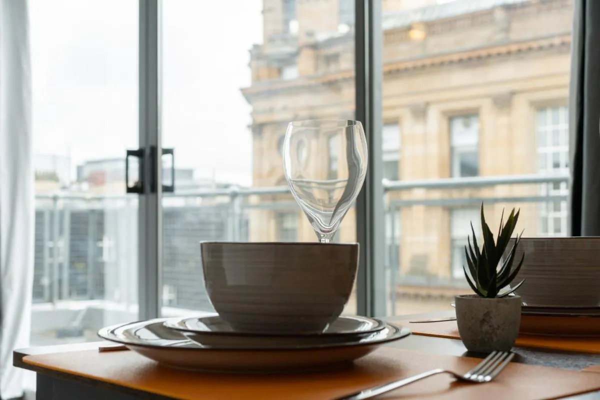 Image 3 of Buchanan Penthouse