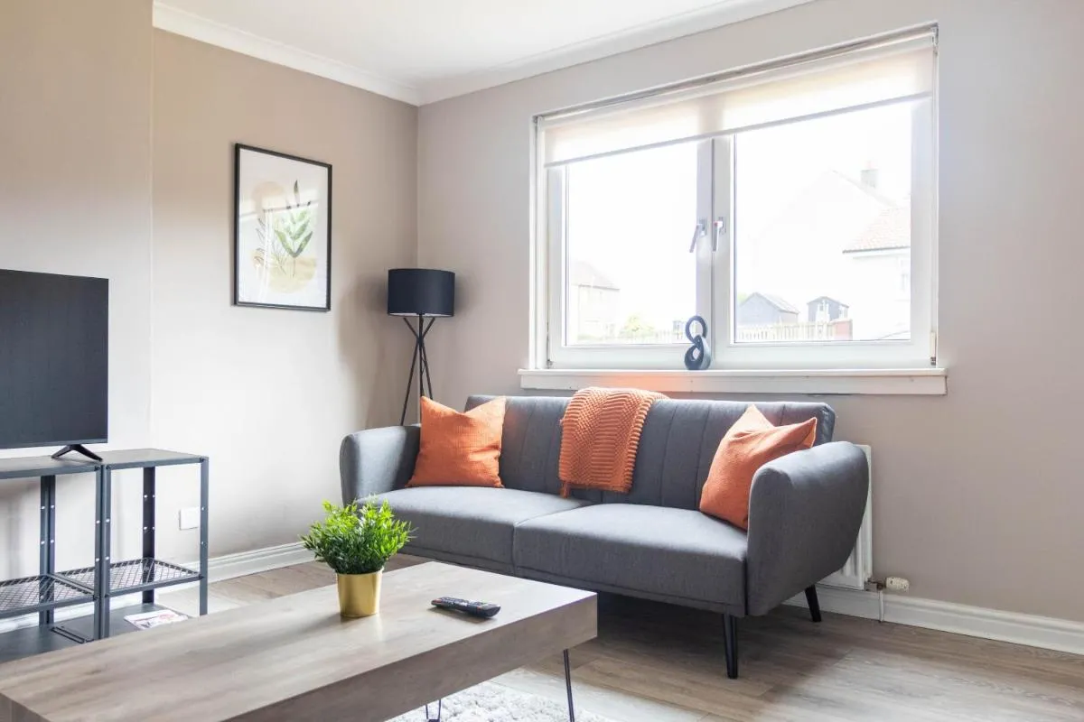 Image 1 of Campsie View