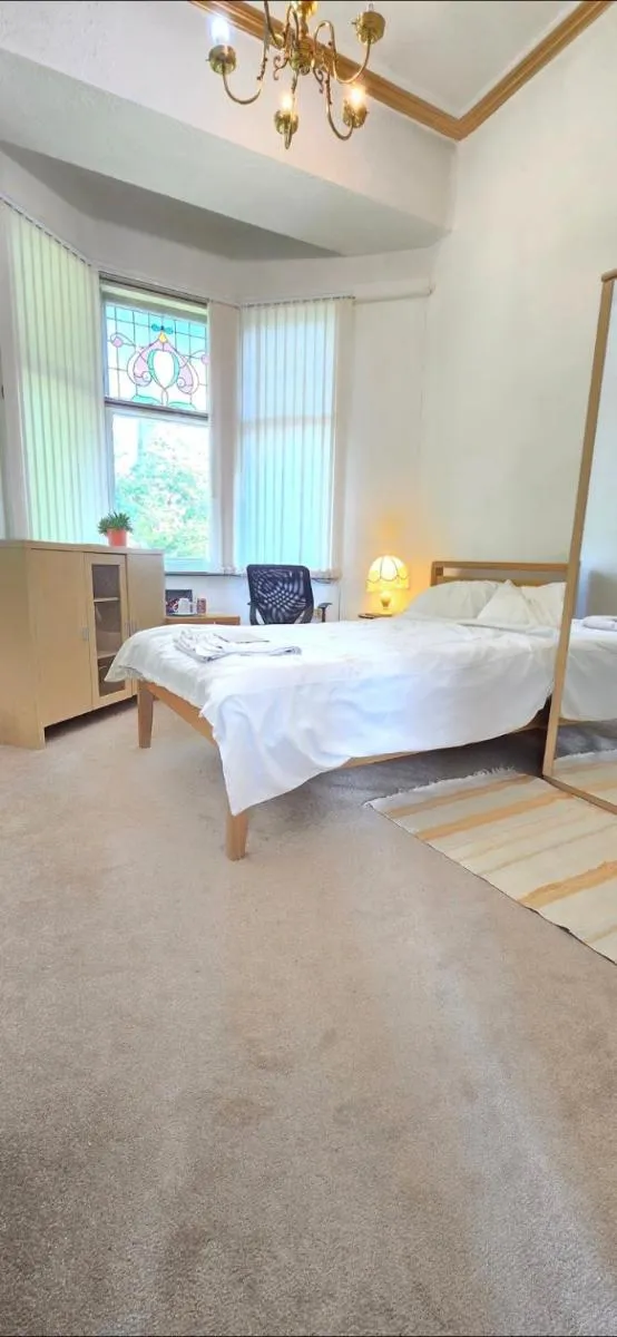 Image 6 of Central Glasgow House