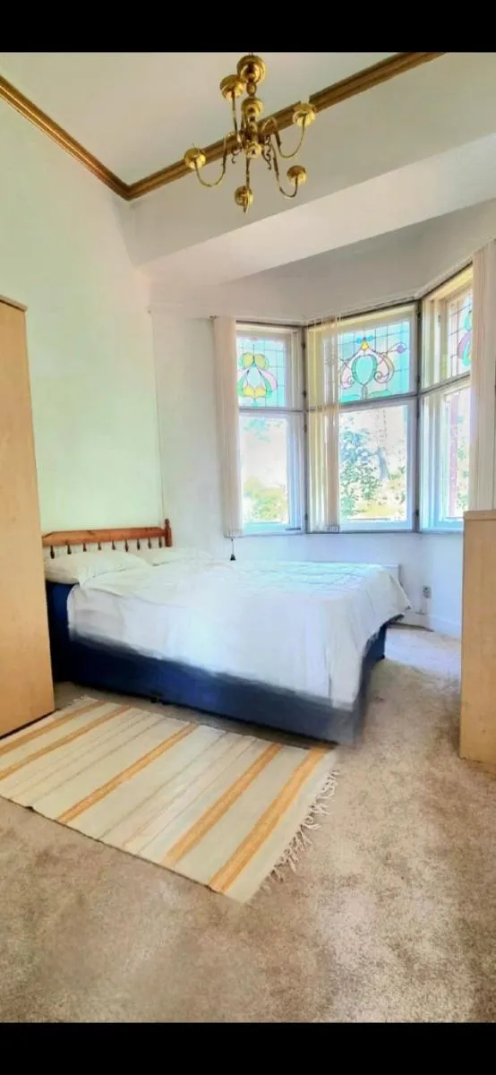 Image 5 of Central Glasgow House