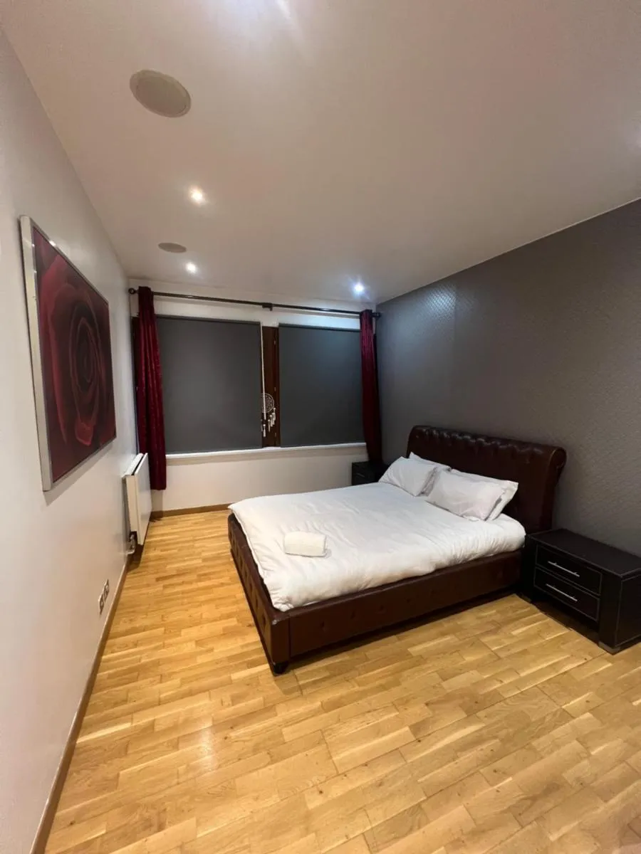Image 1 of City Centre – 2 Bed Apartment