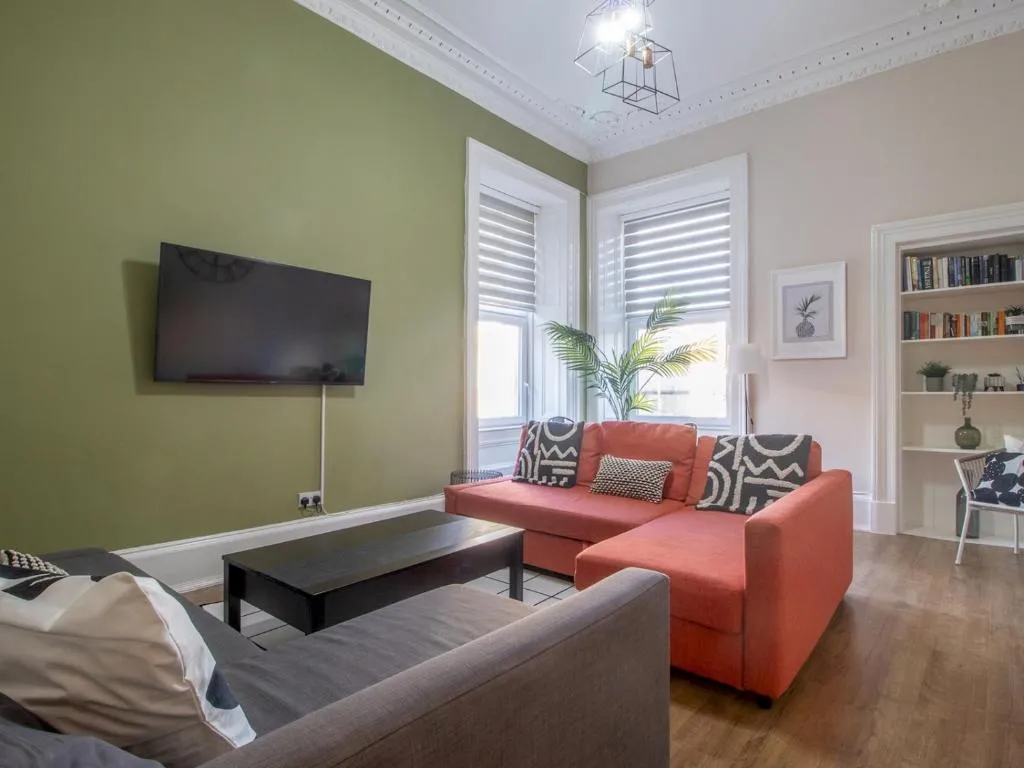 Image of City Haven Main Door & Parking Pass the Keys