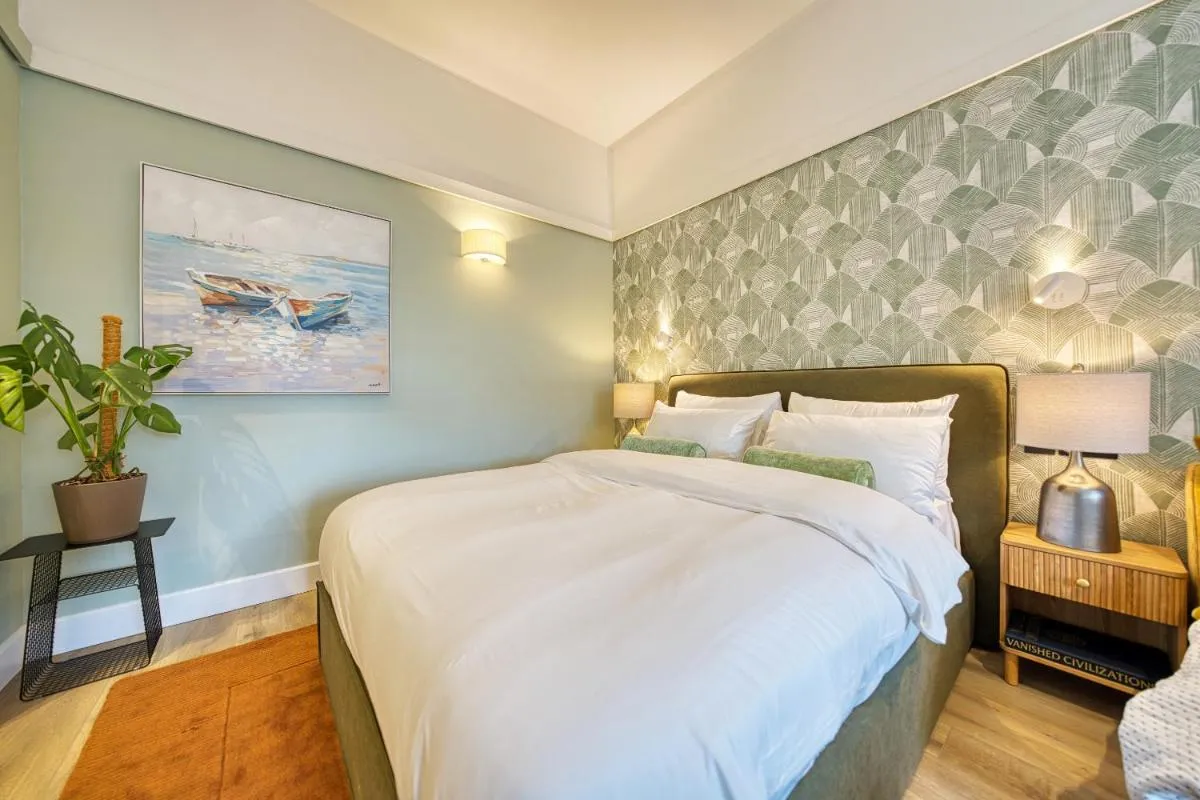 Image 2 of City Oasis Craigpark Residence