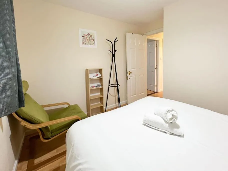 Image 6 of Cosy Riverside Home SECC Hydro