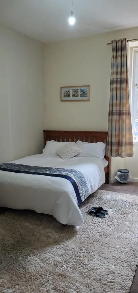 Image 6 of Cosy and Bright 3-bedroom flat