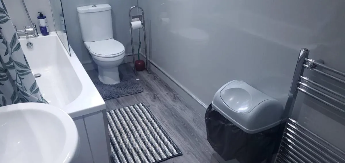 Image 1 of Cosy and Bright 3-bedroom flat