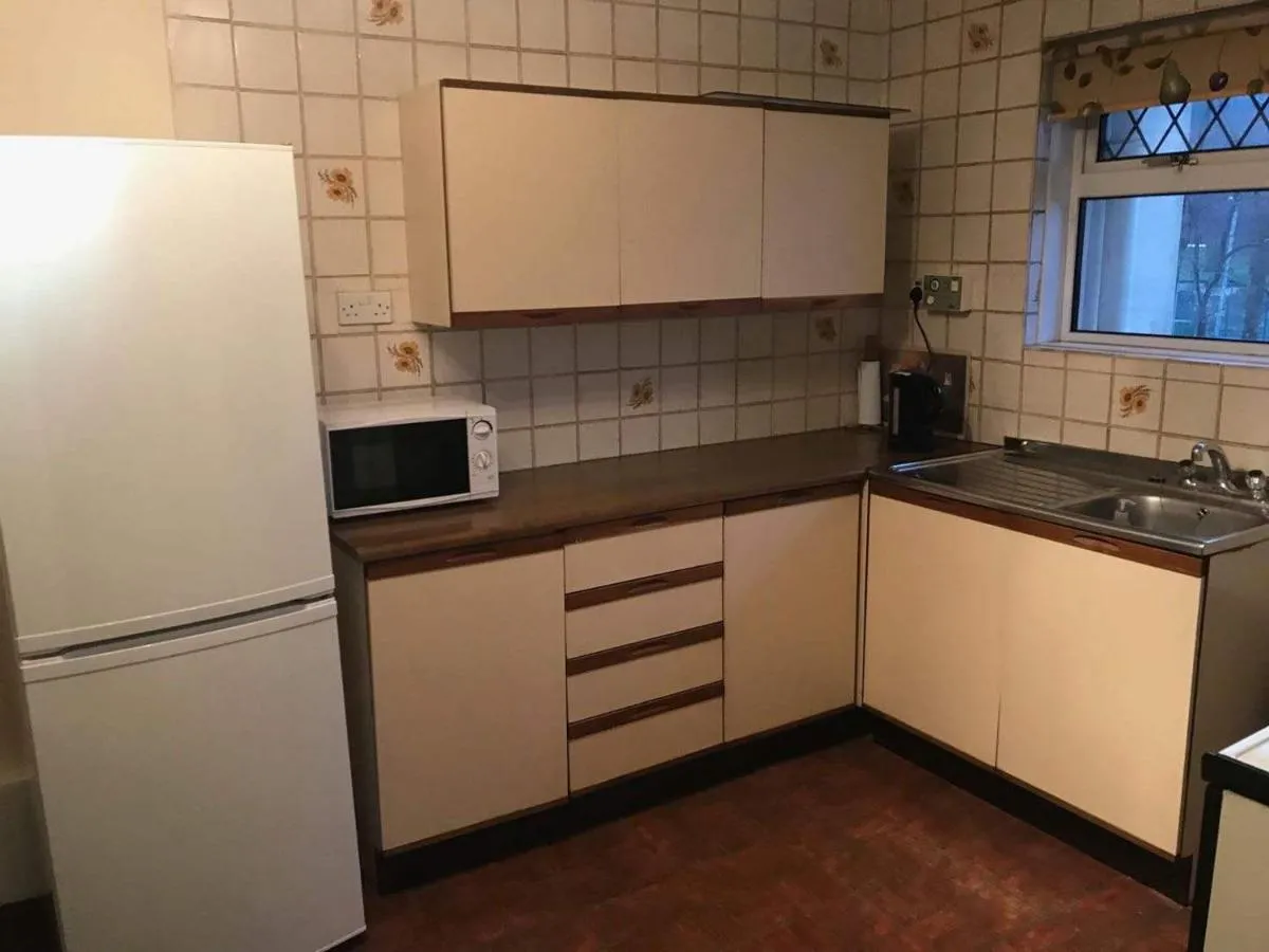 Image 1 of Cozy Room Glasgow