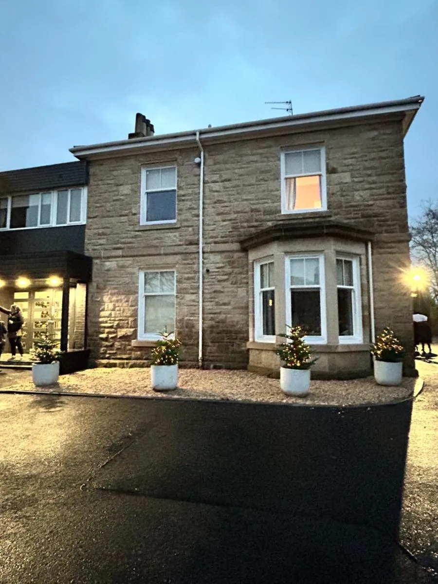 Image 4 of Crookston Hotel