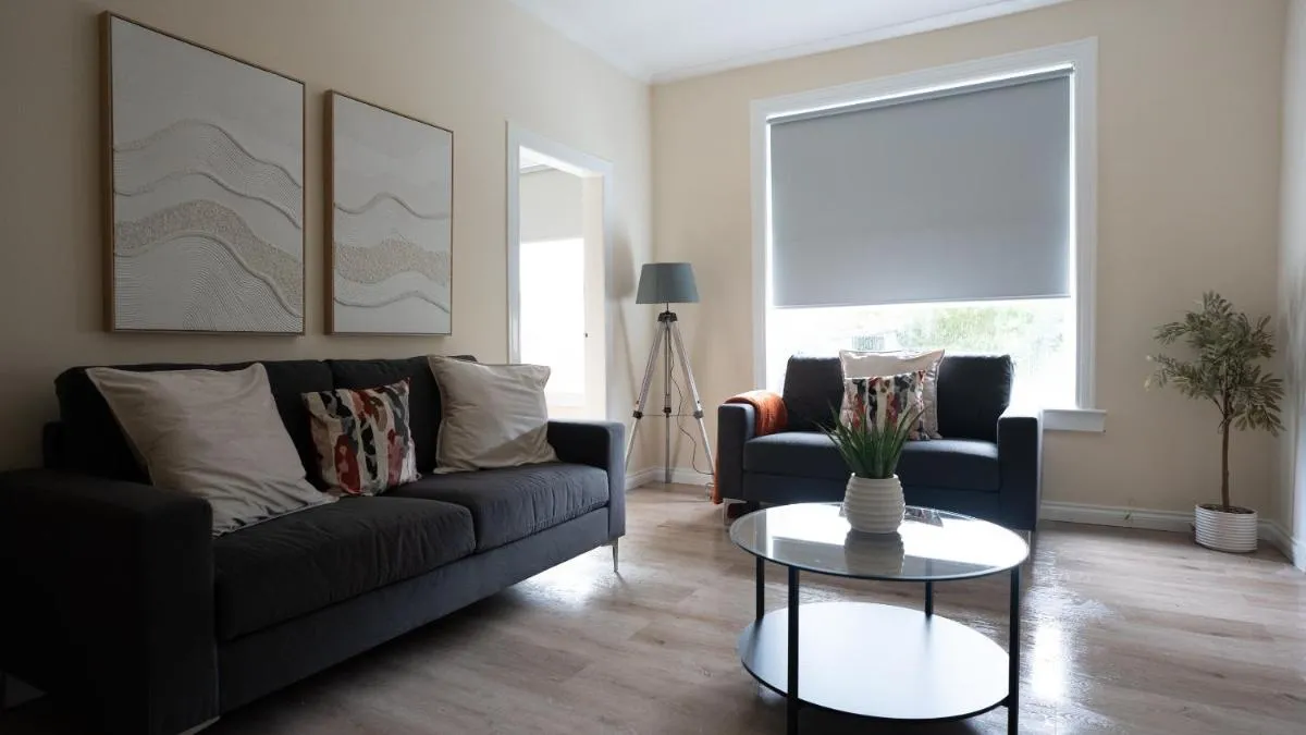 Image 2 of Curtis Apartment